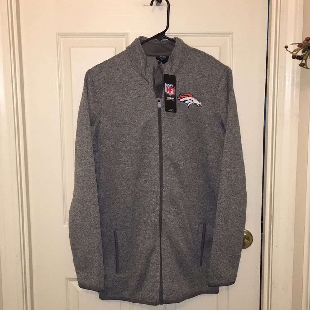 Boys Denver Broncos zip up fleece light jacket.